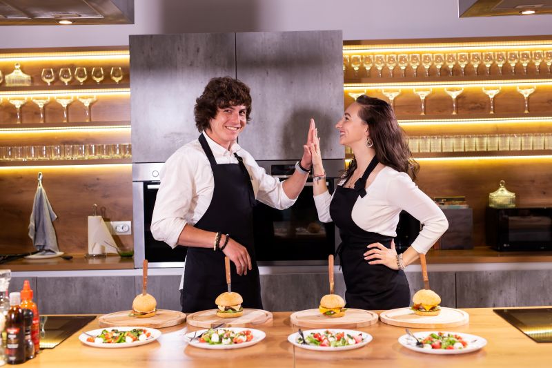 How to Open a Restaurant in the UAE – A Complete Guide